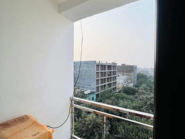 Flat for rent in South Delhi, Deri