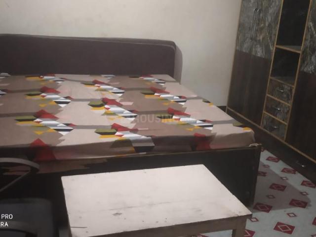 Flat for rent in North Delhi, Deri