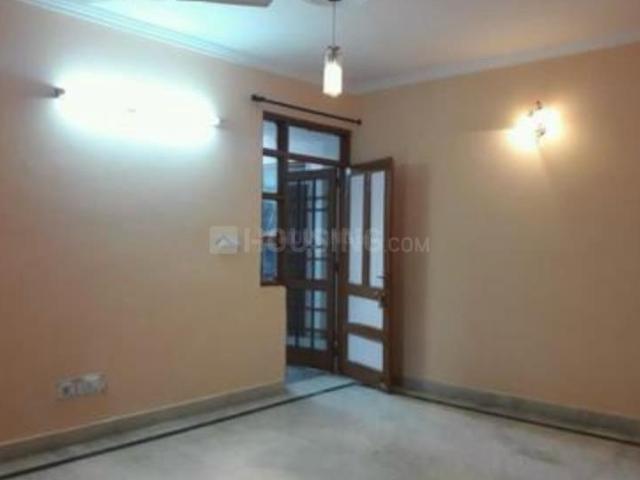 Flat for rent in Deri