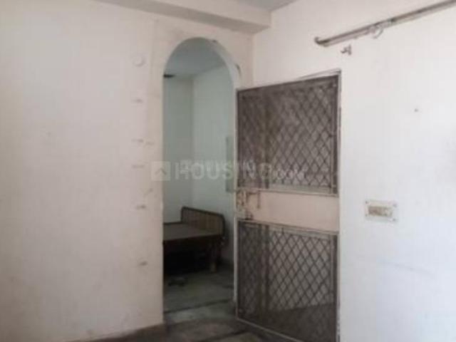 Flat for rent in Deri