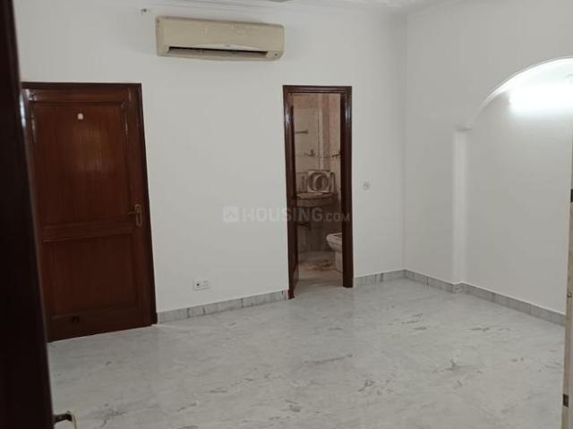 Flat for rent in South Delhi, Deri