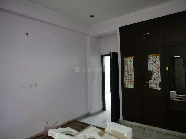 Flat for rent in Noida