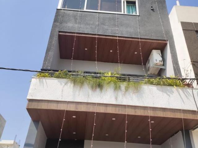 Flat for sale in Hariana
