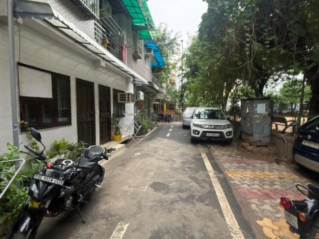 Flat for rent in South West Delhi, Deri