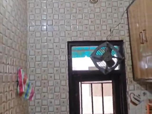 Flat for sale in North Delhi, Deri