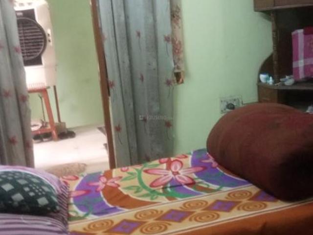 Flat for rent in North West Delhi, Deri