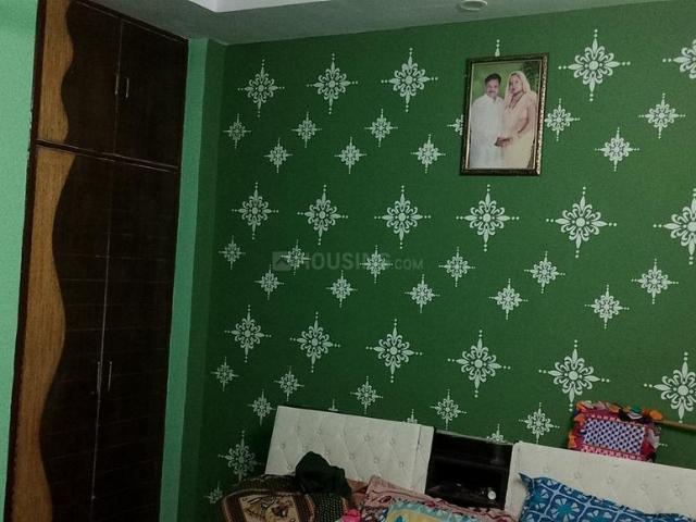 Flat for sale in North West Delhi, Deri