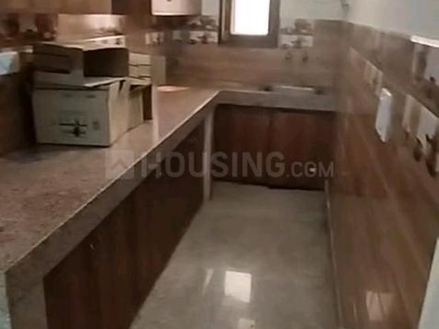 Flat for rent in South West Delhi, Deri