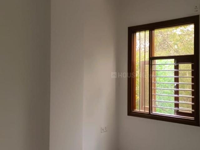 Flat for rent in North West Delhi, Deri