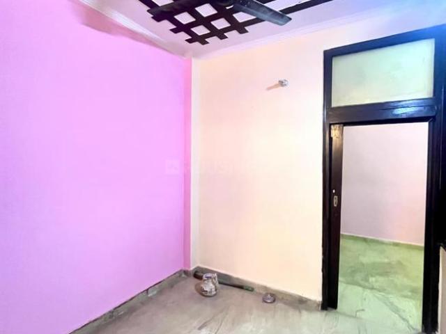 Flat for rent in Rohini, Delhi