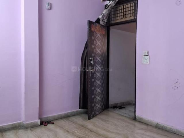 Flat for rent in North West Delhi, Deri
