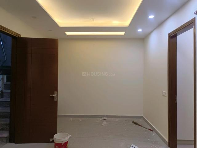 Flat for sale in North West Delhi, Deri