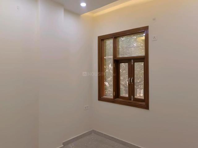 Flat for sale in North West Delhi, Deri