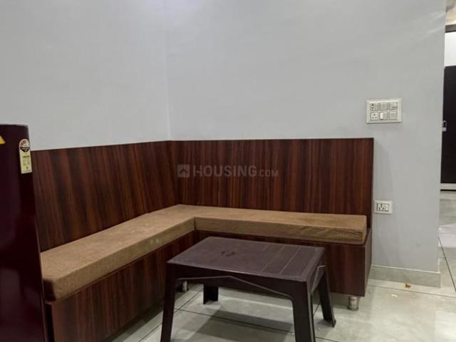 Flat for rent in Rohini, Delhi