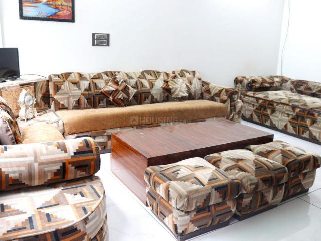 Flat for rent in North West Delhi, Deri