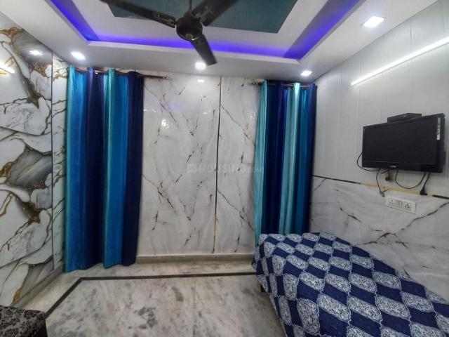 Flat for rent in North West Delhi, Deri