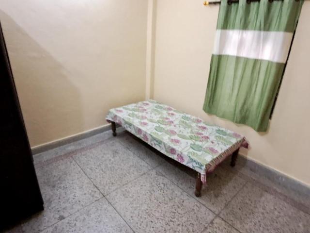 Flat for rent in Rohini, Delhi