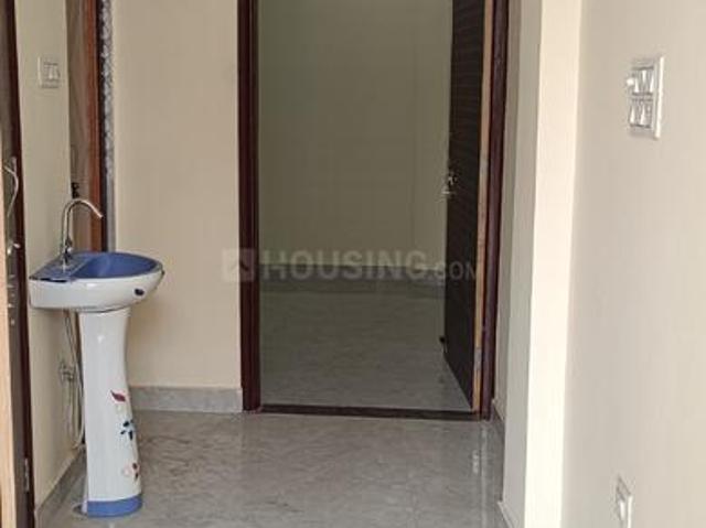 Flat for rent in North East Delhi, Deri