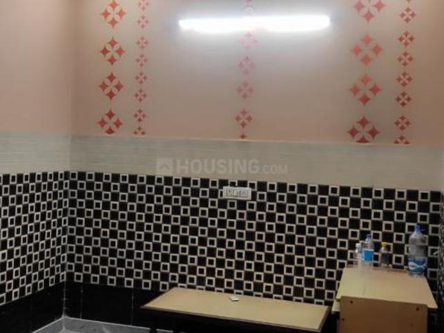 Flat for rent in North West Delhi, Deri