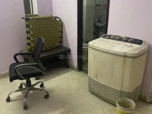 Flat for rent in North West Delhi, Deri