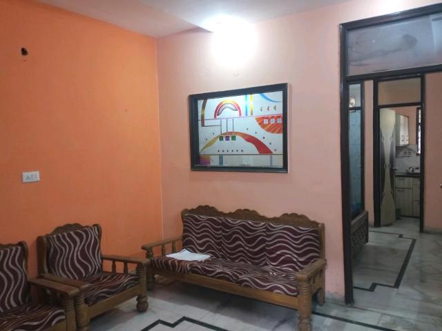 Flat for rent in North West Delhi, Deri