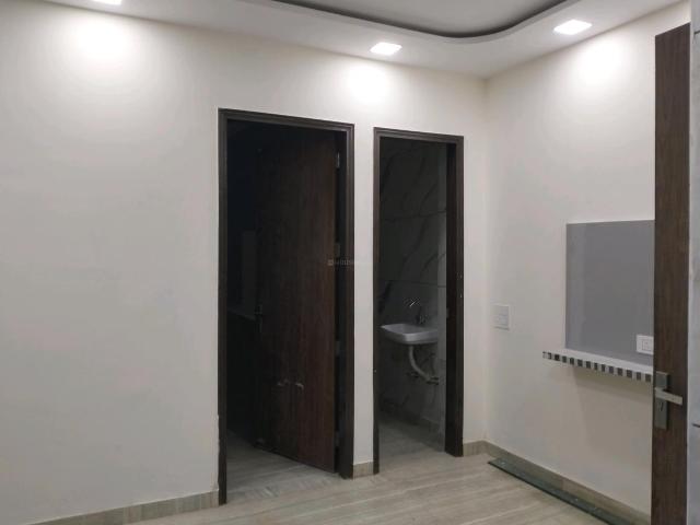 Flat for rent in North West Delhi, Deri