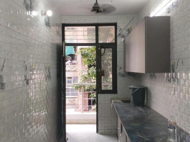 Flat for rent in North West Delhi, Deri