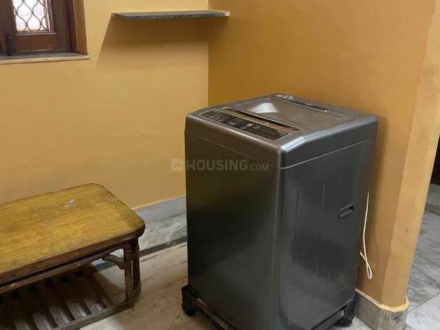 Flat for rent in North West Delhi, Deri