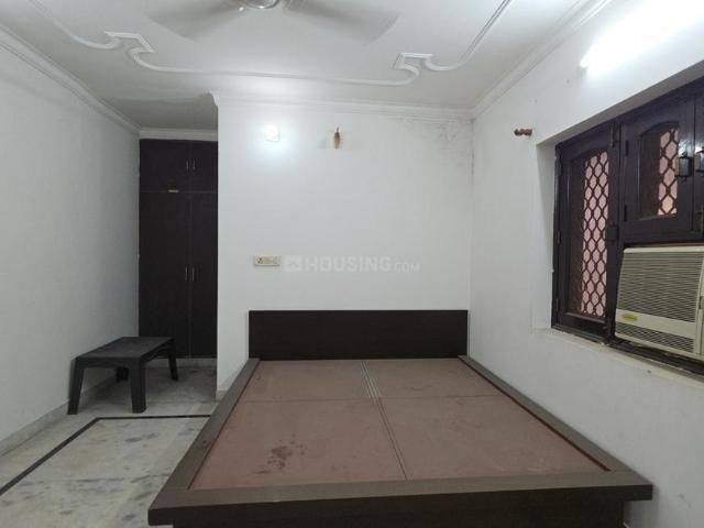 Flat for rent in North West Delhi, Deri