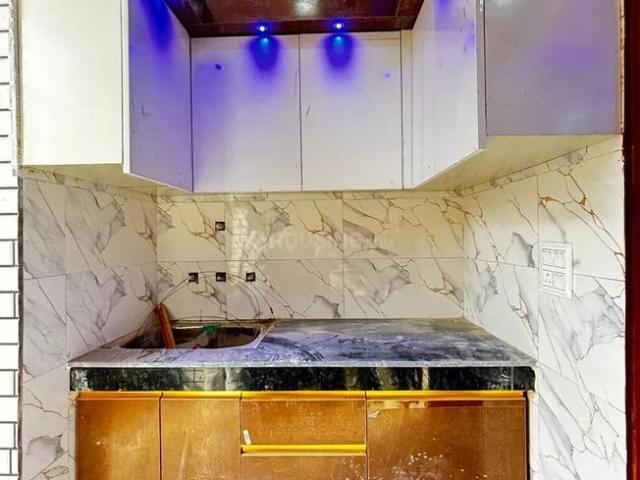 Flat for rent in North West Delhi, Deri