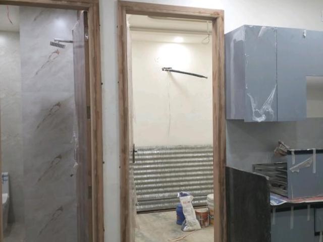 Flat for rent in North West Delhi, Deri