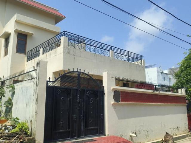 Flat for rent in Lucknow, Uttar Pradesh