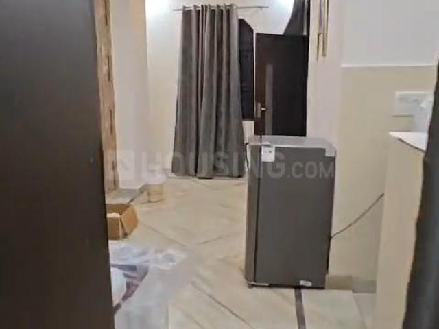Flat for rent in West Delhi, Deri