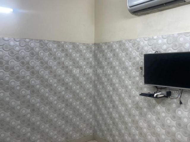 Flat for rent in West Delhi, Deri