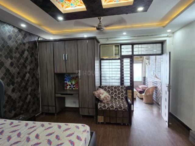 Flat for rent in West Delhi, Deri
