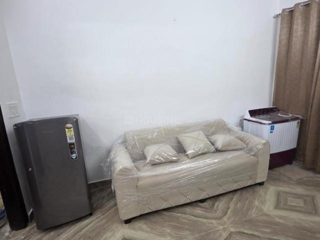 Flat for rent in West Delhi, Deri