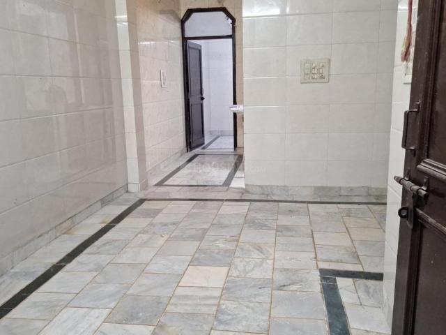Flat for rent in West Delhi, Deri