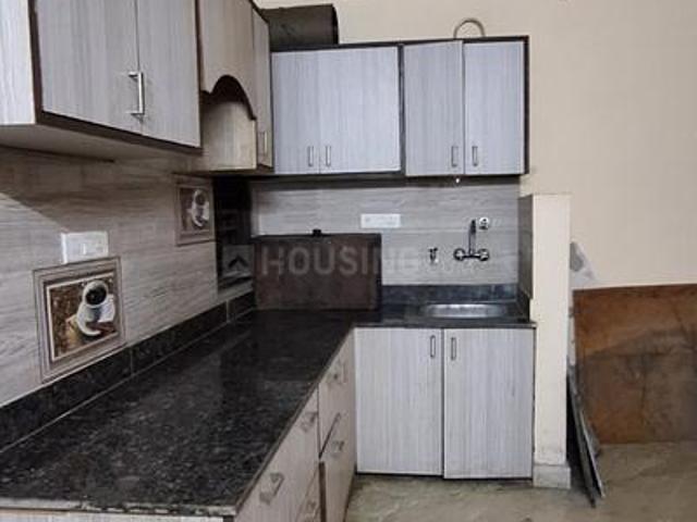 Flat for rent in Subash Nagar, Delhi