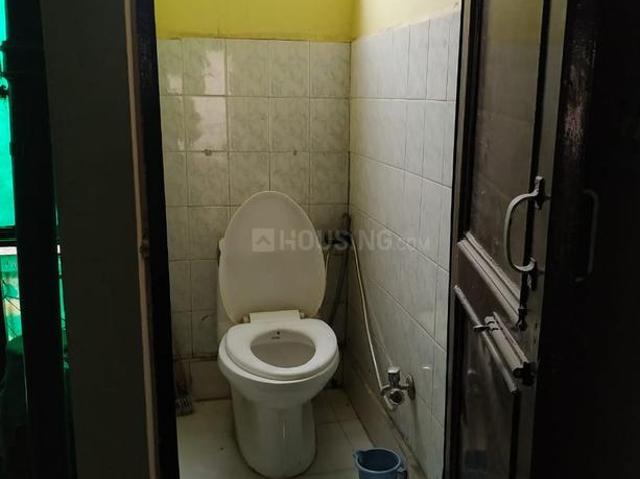 Flat for rent in West Delhi, Deri