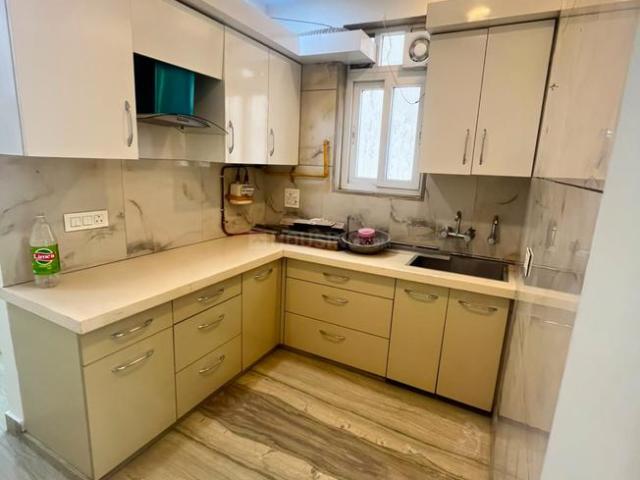Flat for sale in West Delhi, Deri
