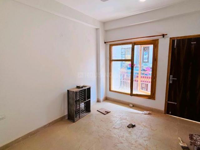 Flat for rent in South Delhi, Deri