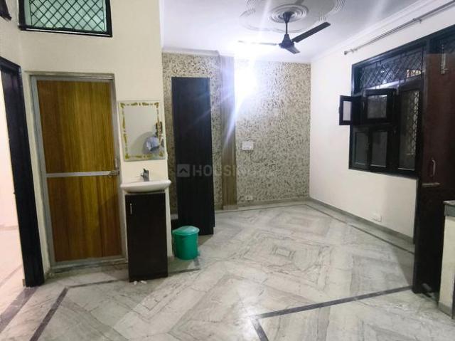 Flat for rent in South Delhi, Deri