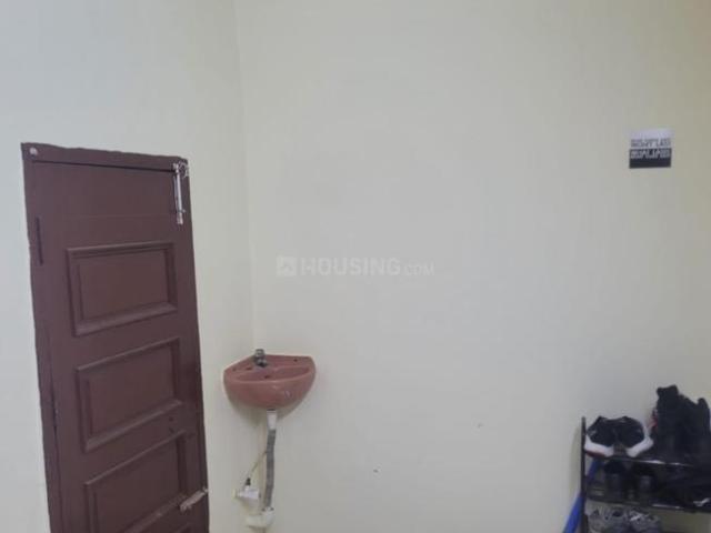 Flat for rent in Adyar, Tamil Nadu