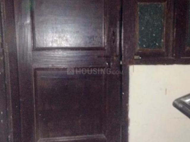 Flat for rent in Deri