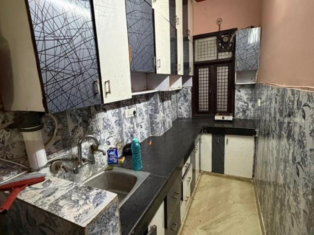 Flat for rent in West Delhi, Deri