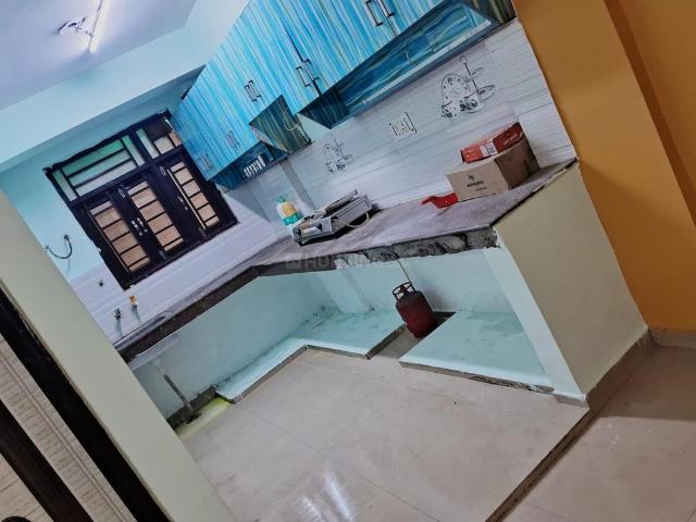 Flat for rent in West Delhi, Deri
