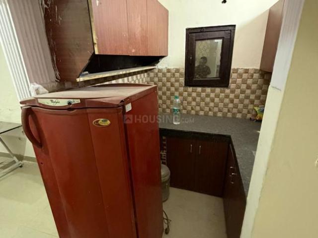 Flat for rent in West Delhi, Deri