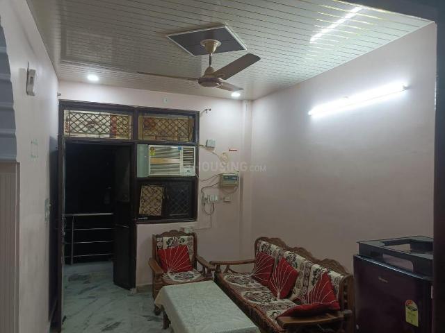 Flat for rent in West Delhi, Deri