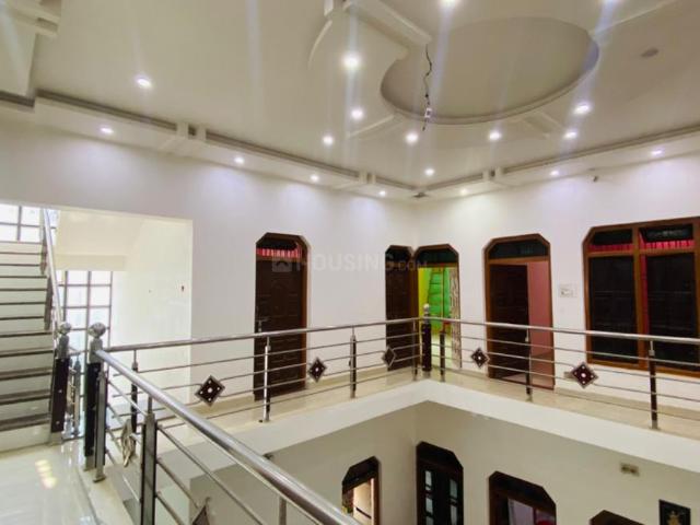 Flat for rent in Jaunpur