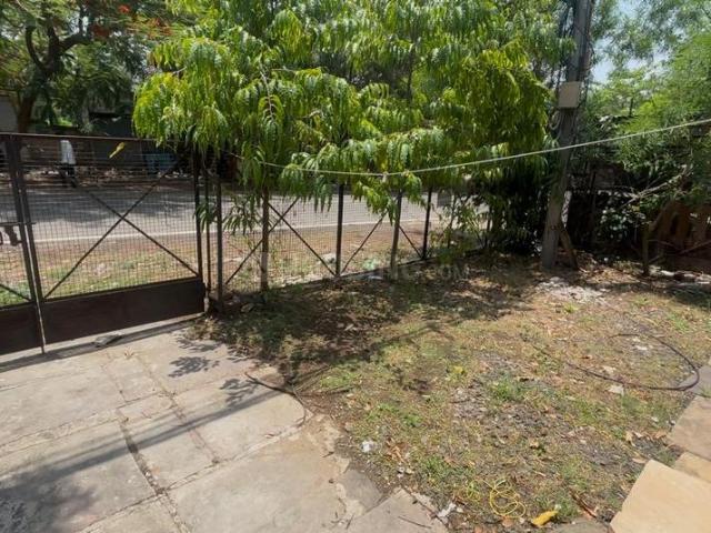 House for rent in Madya